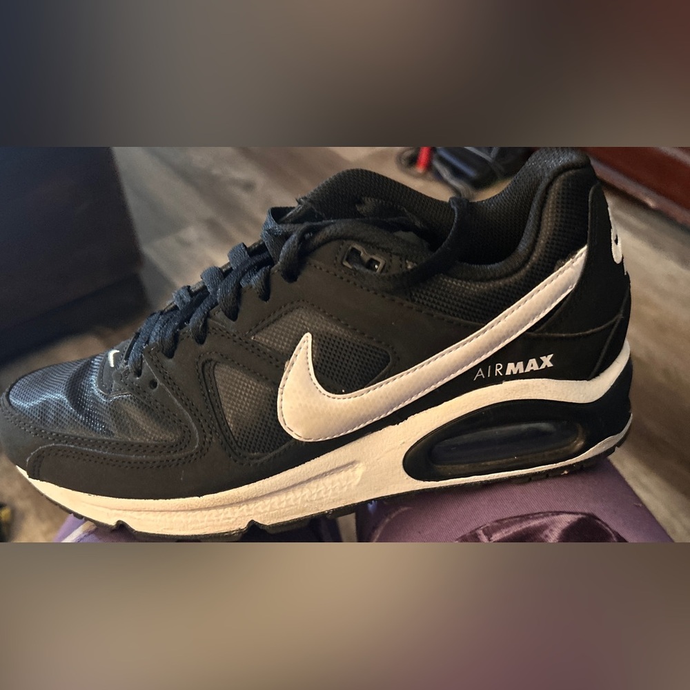 Nike Air Max Black and White Athletic Shoes